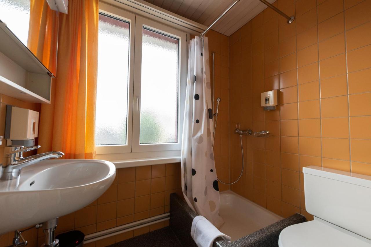 Gasthof Pizzeria Weingarten Affoltern Am Albis Extérieur photo